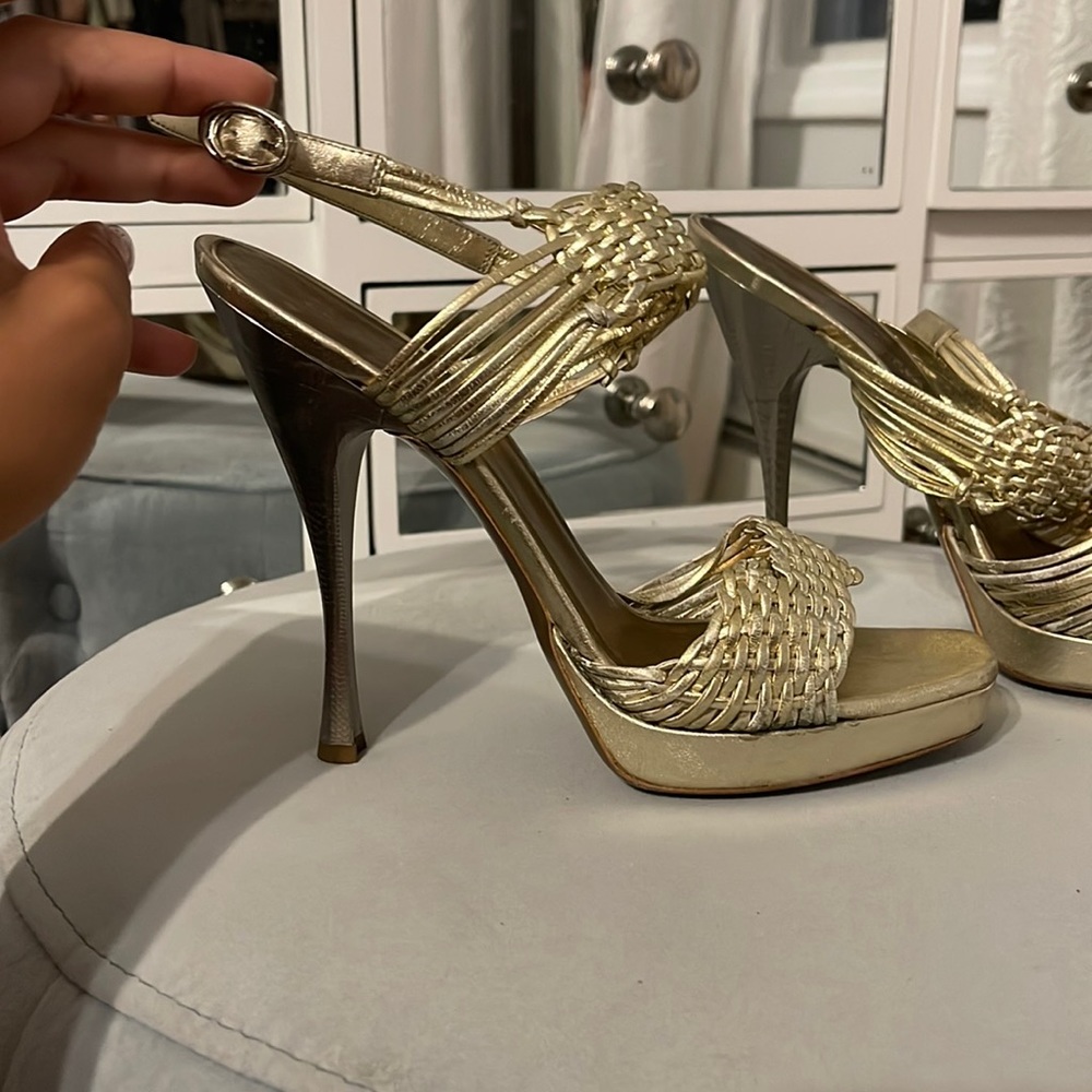 Donnakaran heels